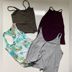 Lot Of 4 Tank Top Women, Free People, Banana Republic, Wild Fable. Size‎ M